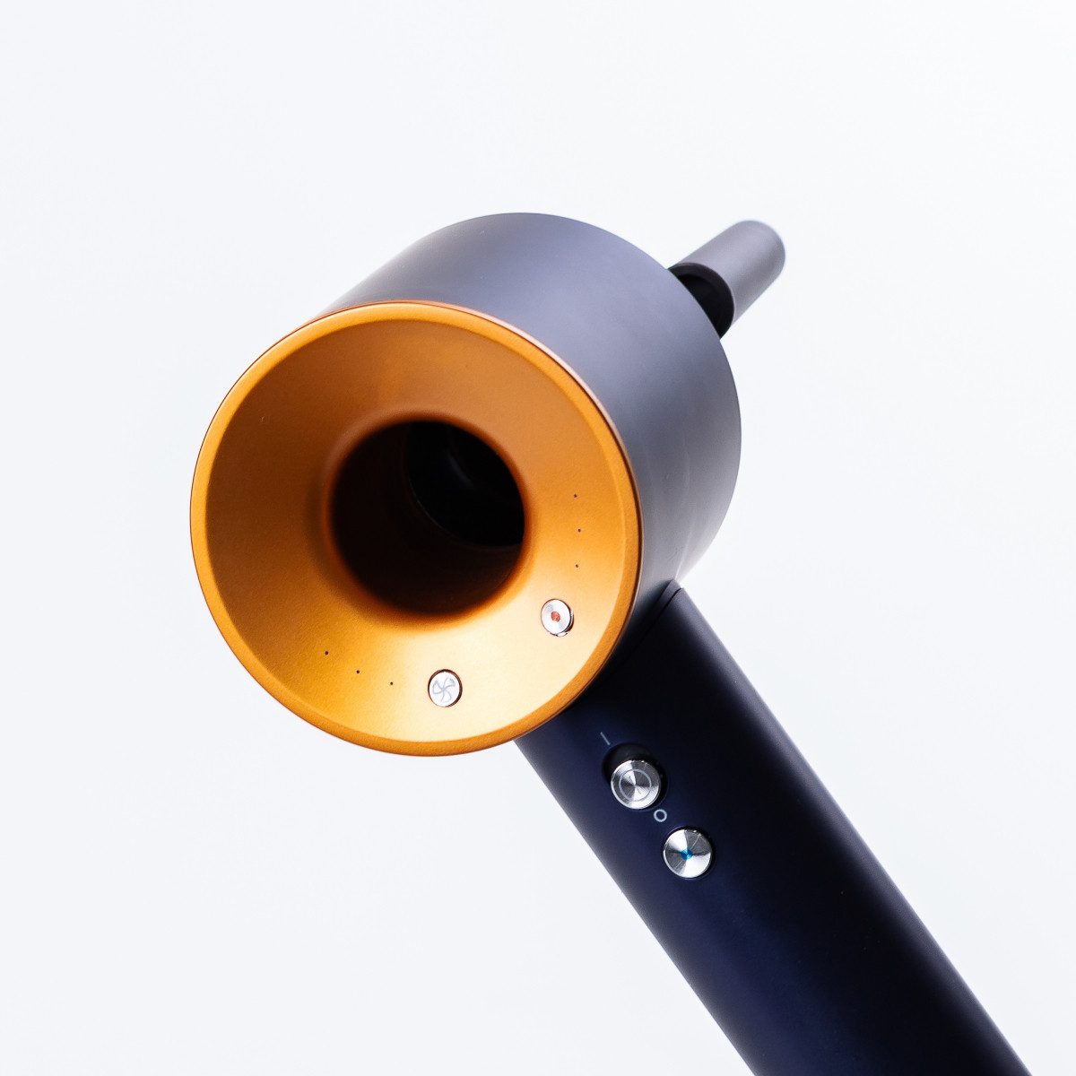 Фен стайлер для волосся 6 в 1 Supersonic Premium 1600 Вт 5 насадок 3 режими швидкості Золотий_PH770BLG_Milantium_4