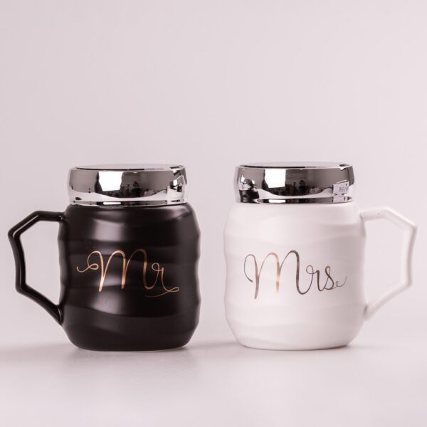 Набір керамічних чашок Mr & Mrs 450мл з кришкою 2 штуки чашки для кави_HPCYYDX1292_Milantium_3