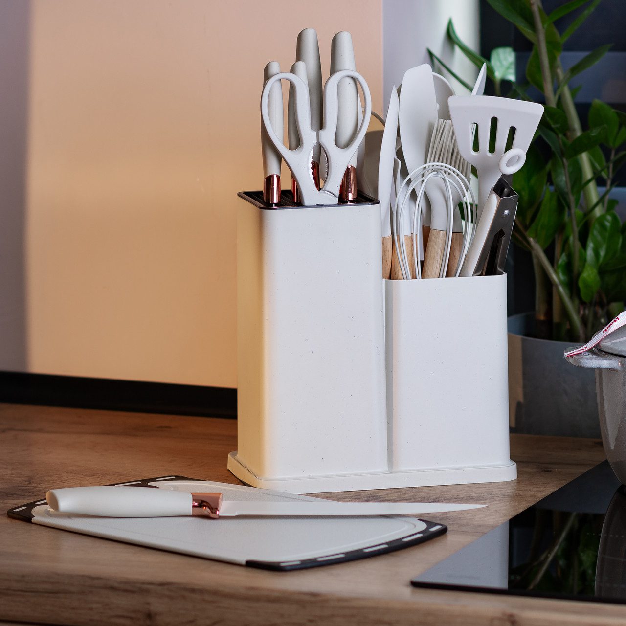 Набір кухонного приладдя на підставці 19шт кухонні ножі Білий HP4W_HP4W_Milantium_2