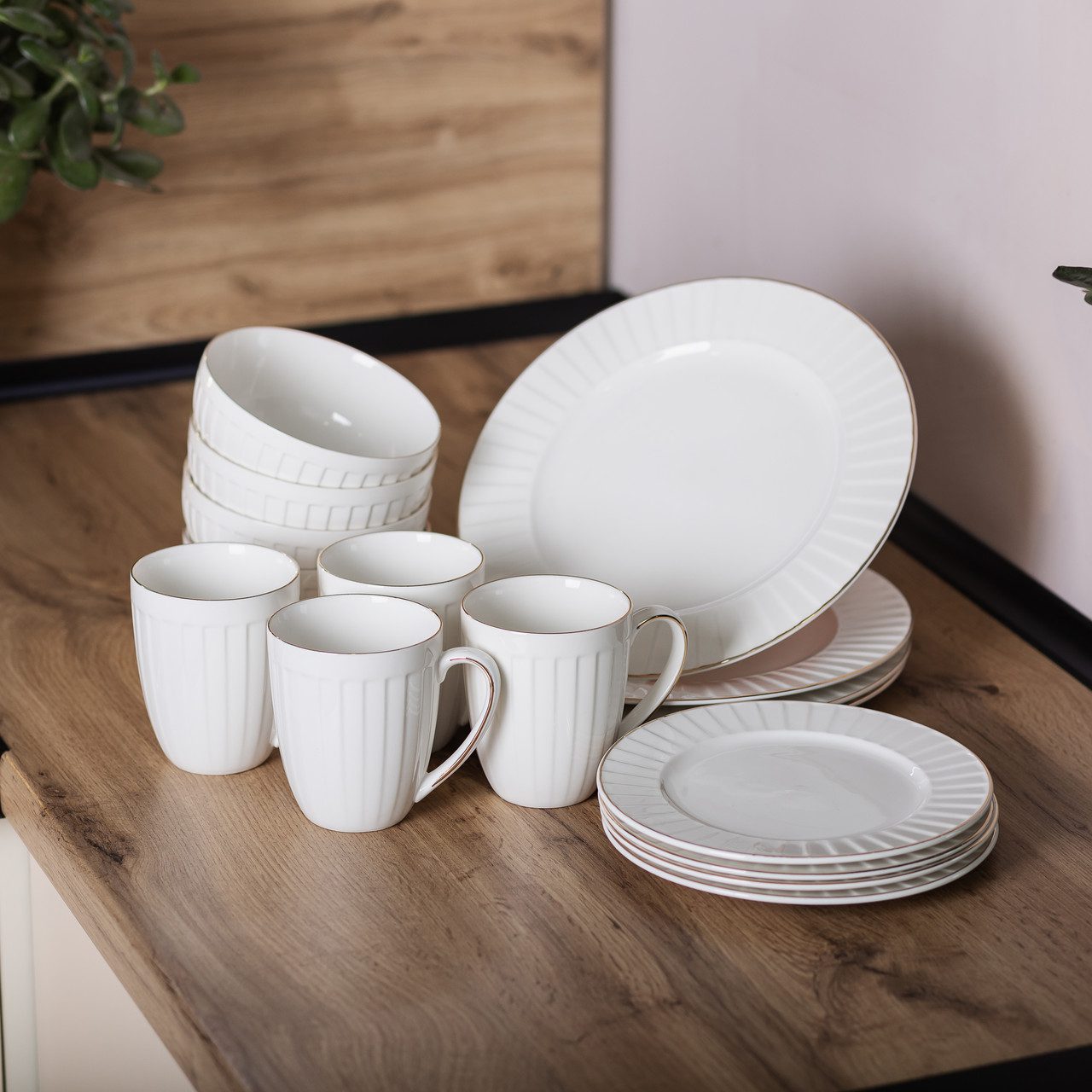 Столовий сервіз на 4 персони порцелянаовий з позолотою Білий HP-7-700_HP-7-700_Milantium_7