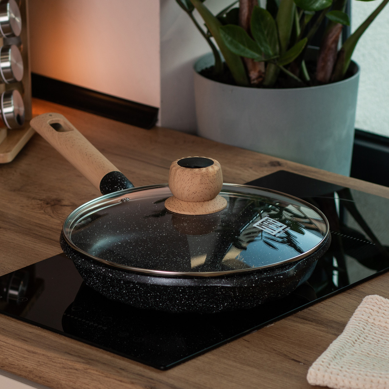 2 л с мраморным антипригарным покрытием Ø 26 см MGC Black HP-4-424B_HP-4-424B_Milantium_3