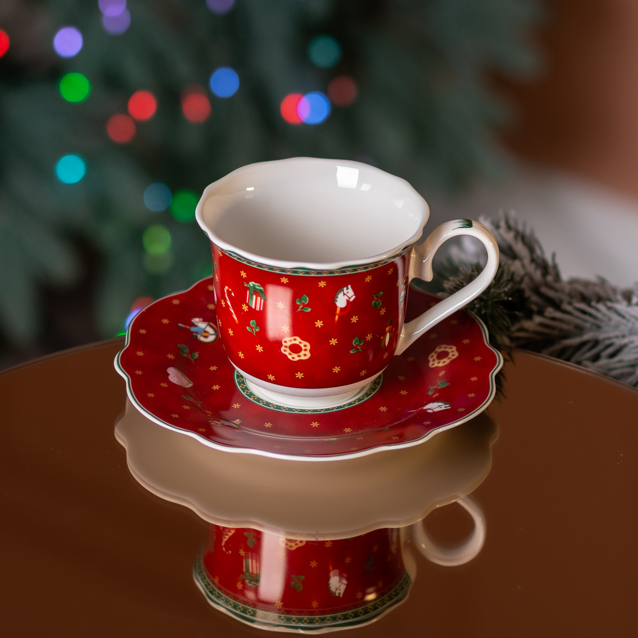Чашка порцелянова Christmas з блюдцем Червона HP-SD-9_HP-SD-9_Milantium_2