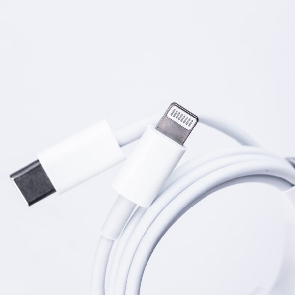 Кабель для зарядження USB-C/lightning 1 м білий_UR517_Milantium_4