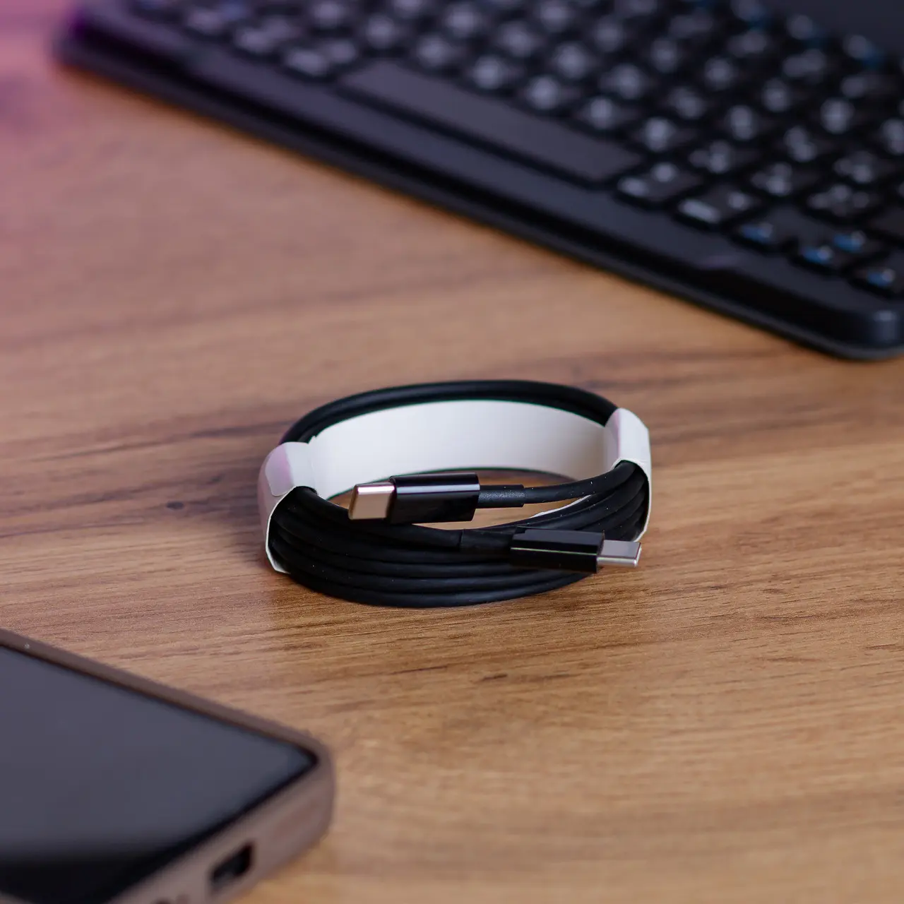 Кабель для зарядження USB-С шнур 2м чорний UR522 – купити в Україні недорого