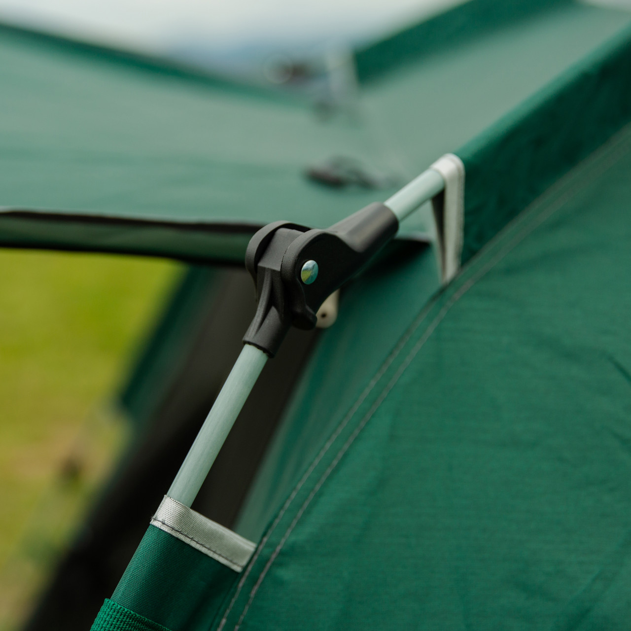 Палатка в кемпинге 3-кровая с тентом 235*235*155 см зелений LU005GR_LU005GR_Milantium_6