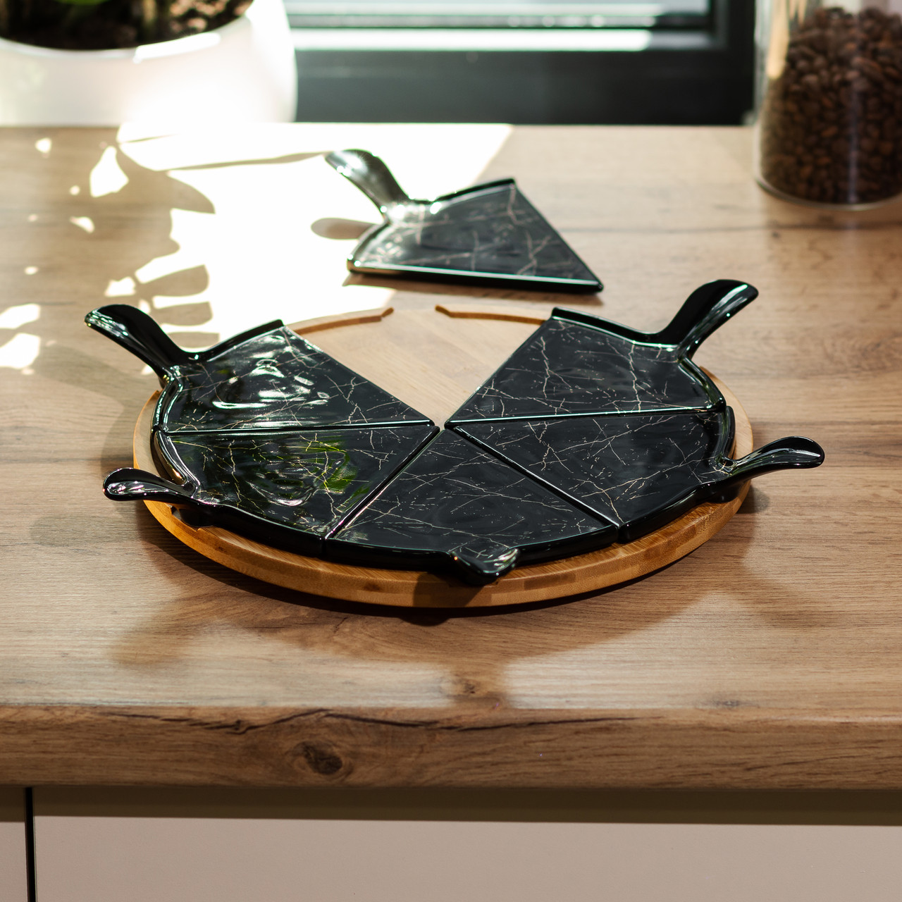 вращающийся