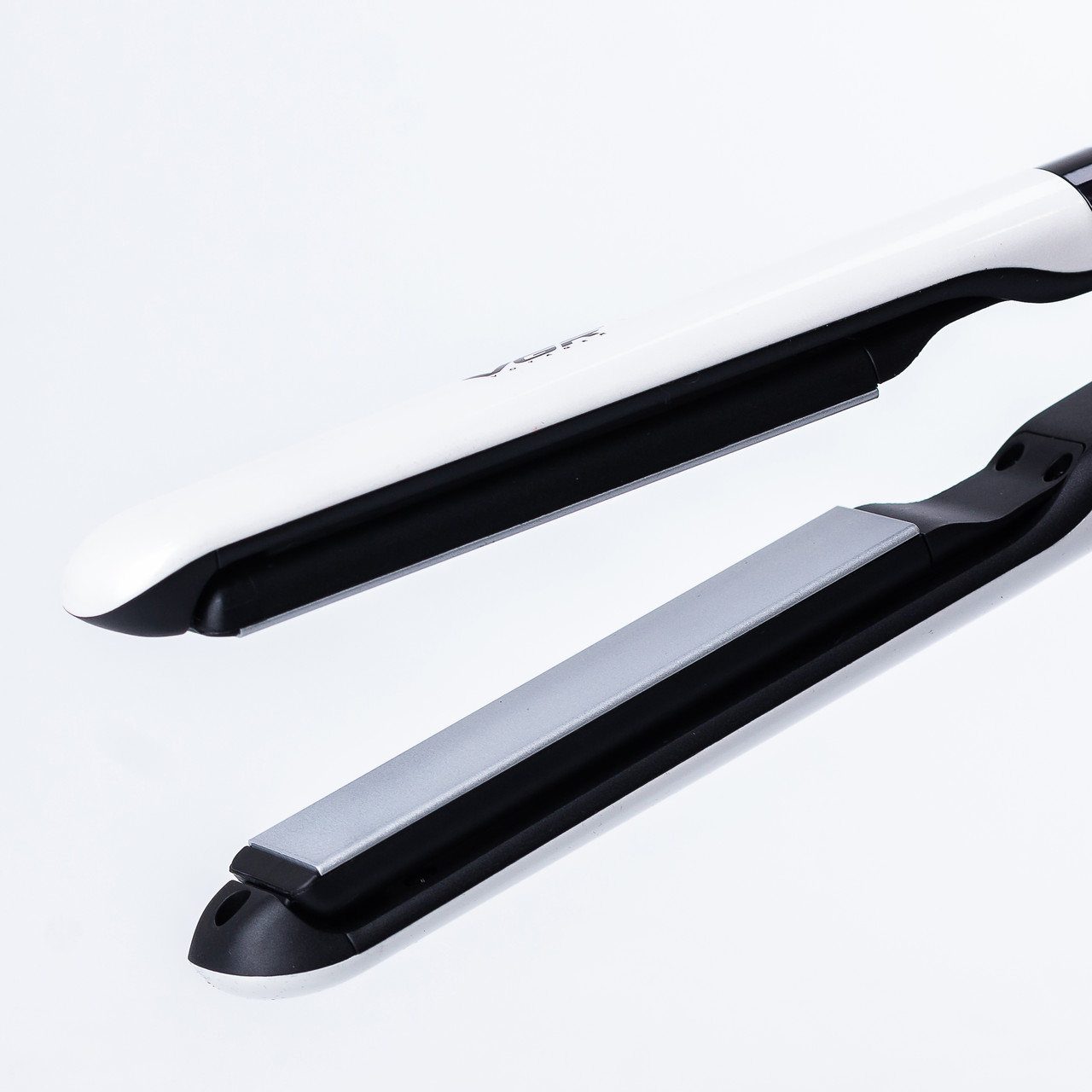 Випрямляч для волосся VGR V-512 з керамічними пластинами