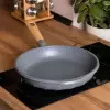 8 л