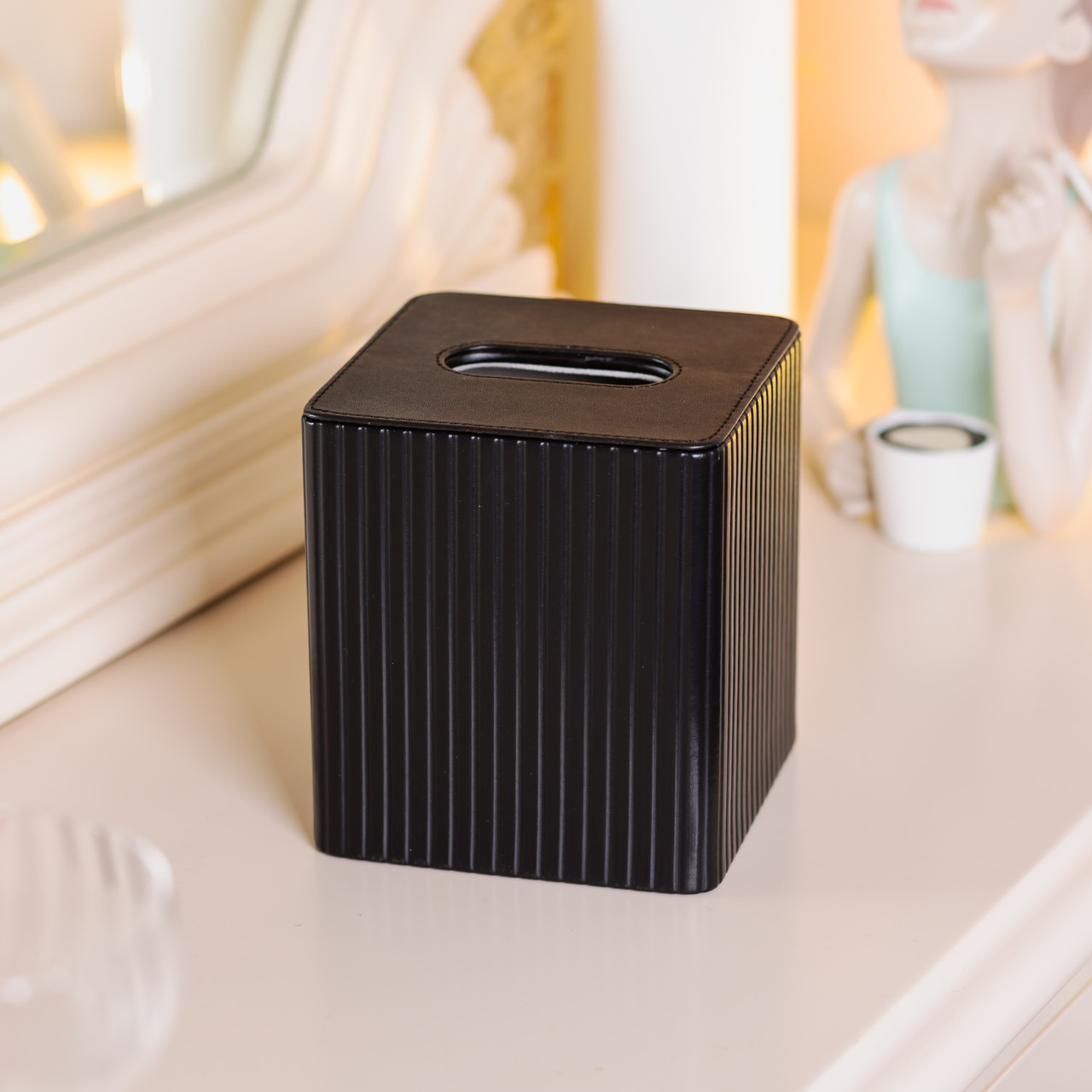 Салфетница из эко кожи настольная 13х13х14.5 см органайзер для салфеток Черный_HP-3-201B_Milantium_6