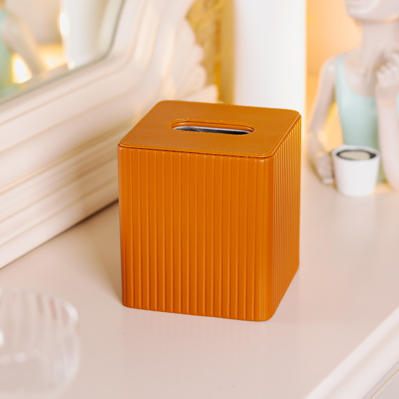 Салфетница из эко кожи 13х13х14.5 см для кафе и ресторанов на стол Коричневая_HP-3-201BR_Milantium_6