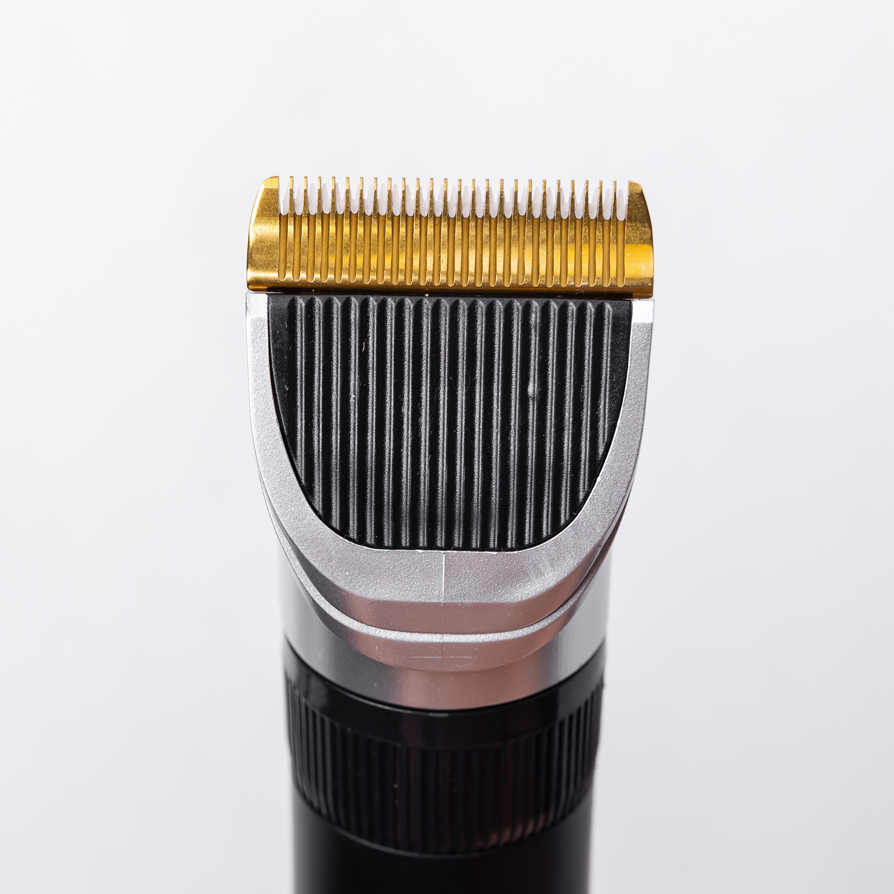 Машинка для стрижки волосся Sokany 4 насадки на акумуляторі_SK-749_Milantium_5