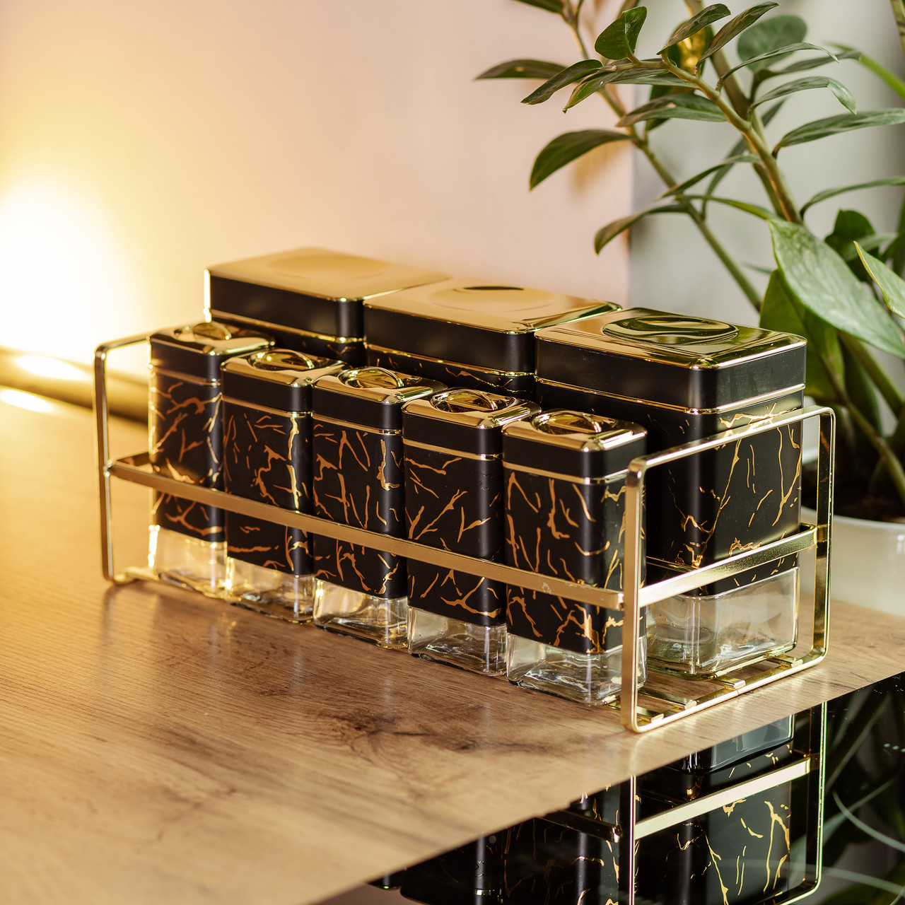 Набір для приправ та спецій на підставці 8 штук з кришками Чорний HP-1364_HP-1364_Milantium_5