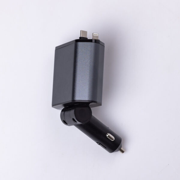 Автомобільний зарядний пристрій з висувними кабелями та портами USB-A/USB-C HP-C1_HP-C1_Milantium_3