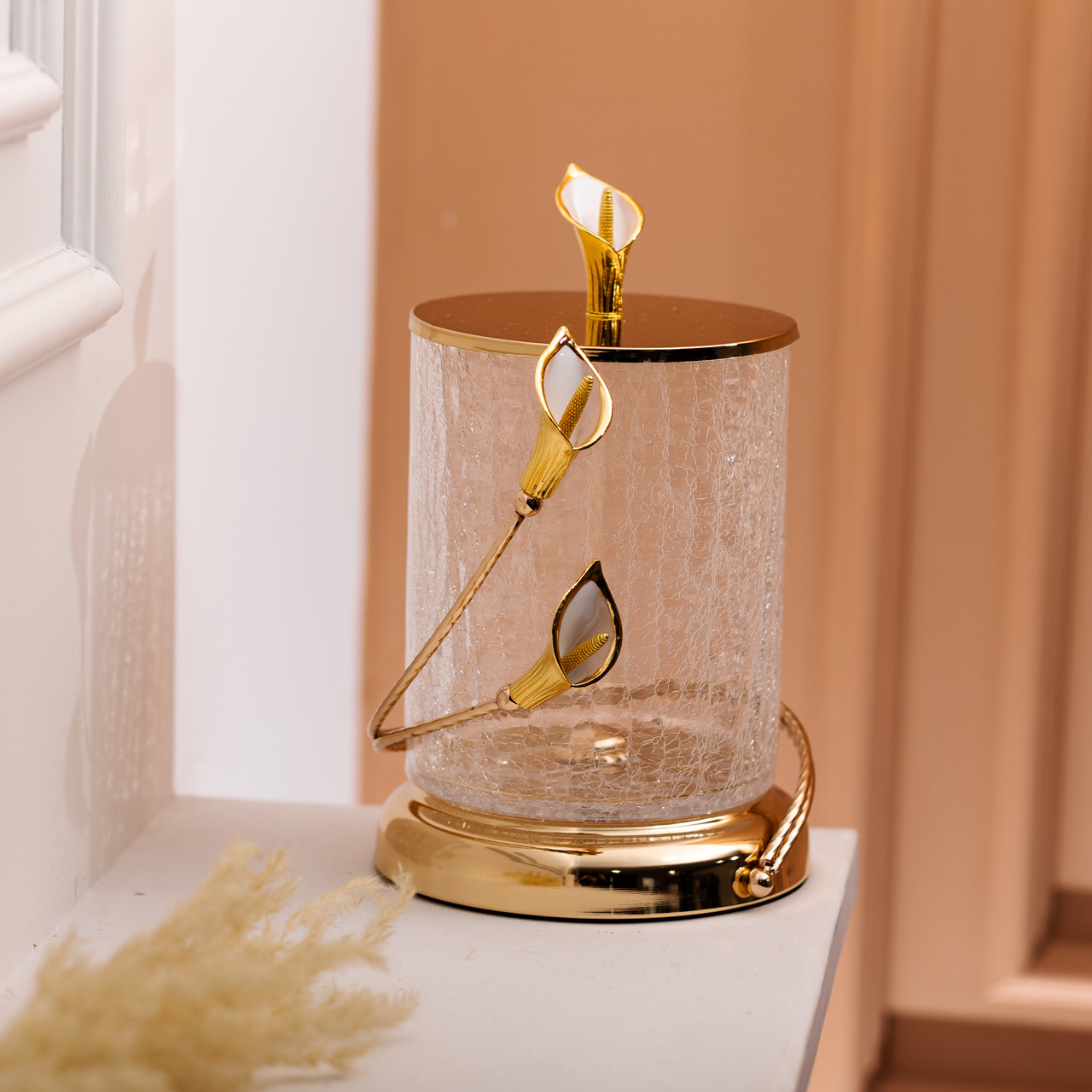 Цукерниця скляна 14×23 см з квітковим металевим декором цукерниця з кришкою HP-7-6_HP-7-6_Milantium_4