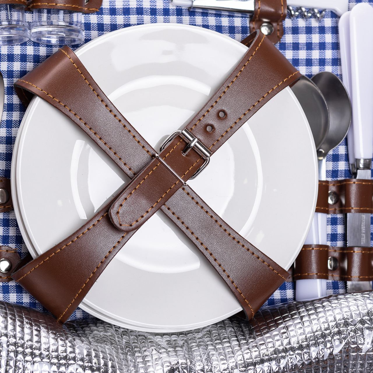 Кошик плетений для пікніка з посудом на 4 персони 42х28х20 см набір посуду туристичний для кемпінгу HP-ZQ-1_HP-ZQ-1_Milantium_5