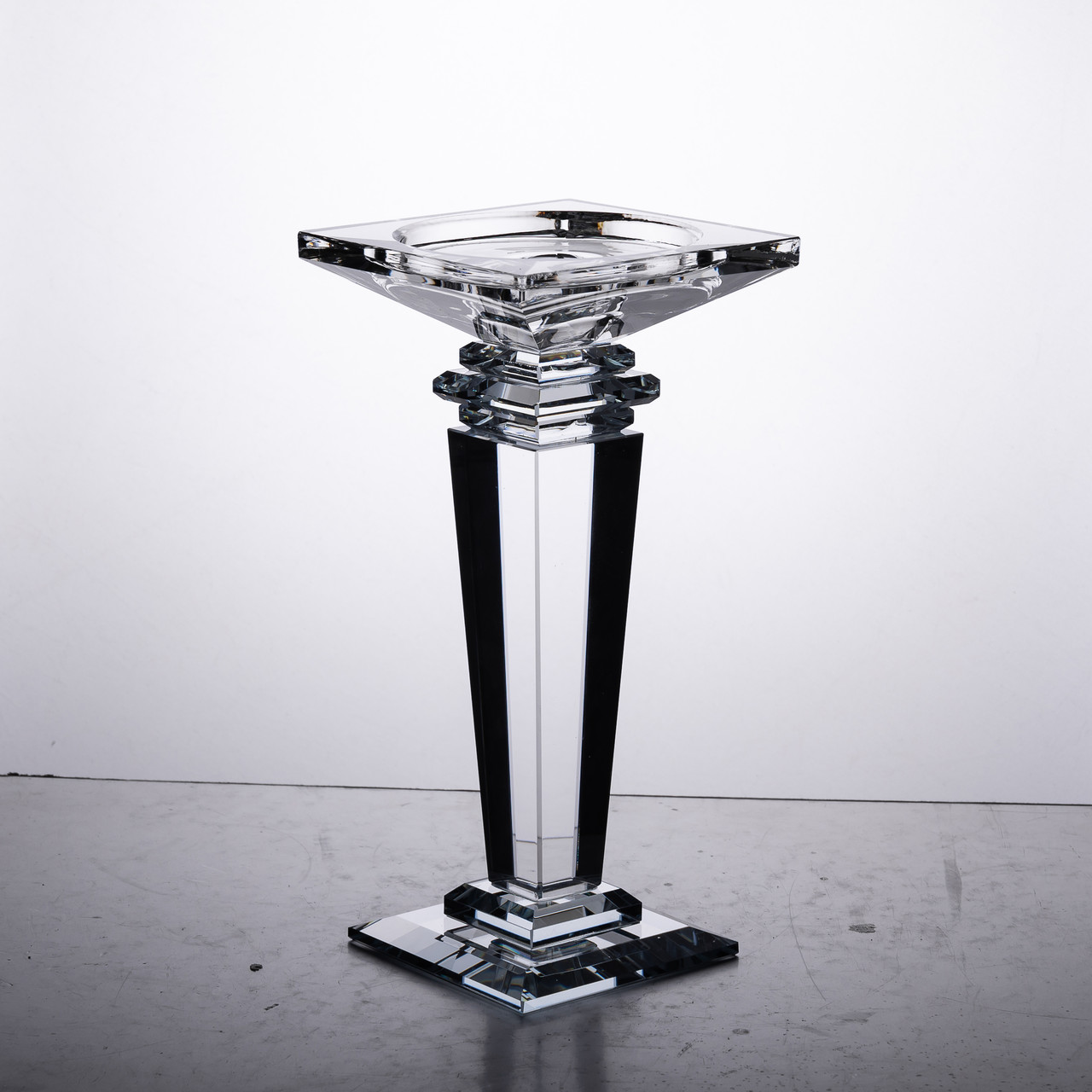 Підсвічник скляний на високій ніжці 9.5×9.5×20 см декоративний прозорий_HP-4-52S_Milantium_2