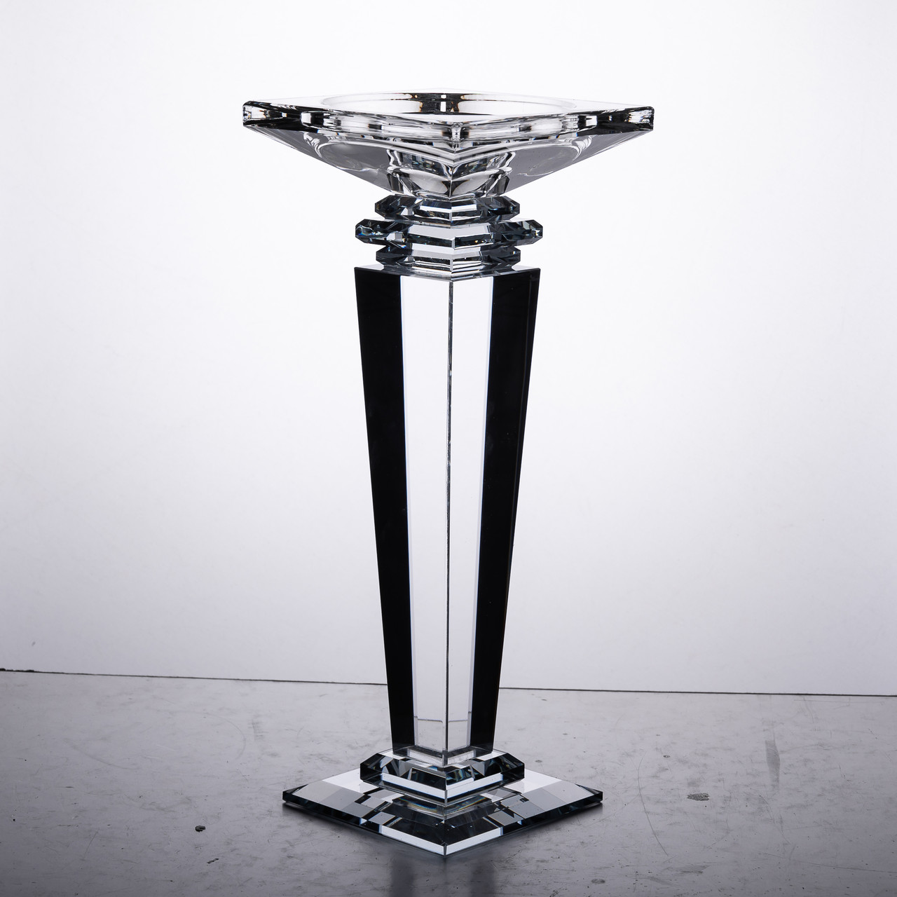 Підсвічник скляний на високій ніжці 9.5×9.5×24 см декоративний прозорий_HP-4-54L_Milantium_4