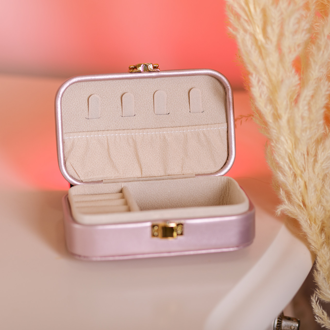 Скринька для прикрас з еко шкіри 12×7.5×4 см із застібкою органайзер для ювелірних виробів HP-5-34P_HP-5-34P_Milantium_5