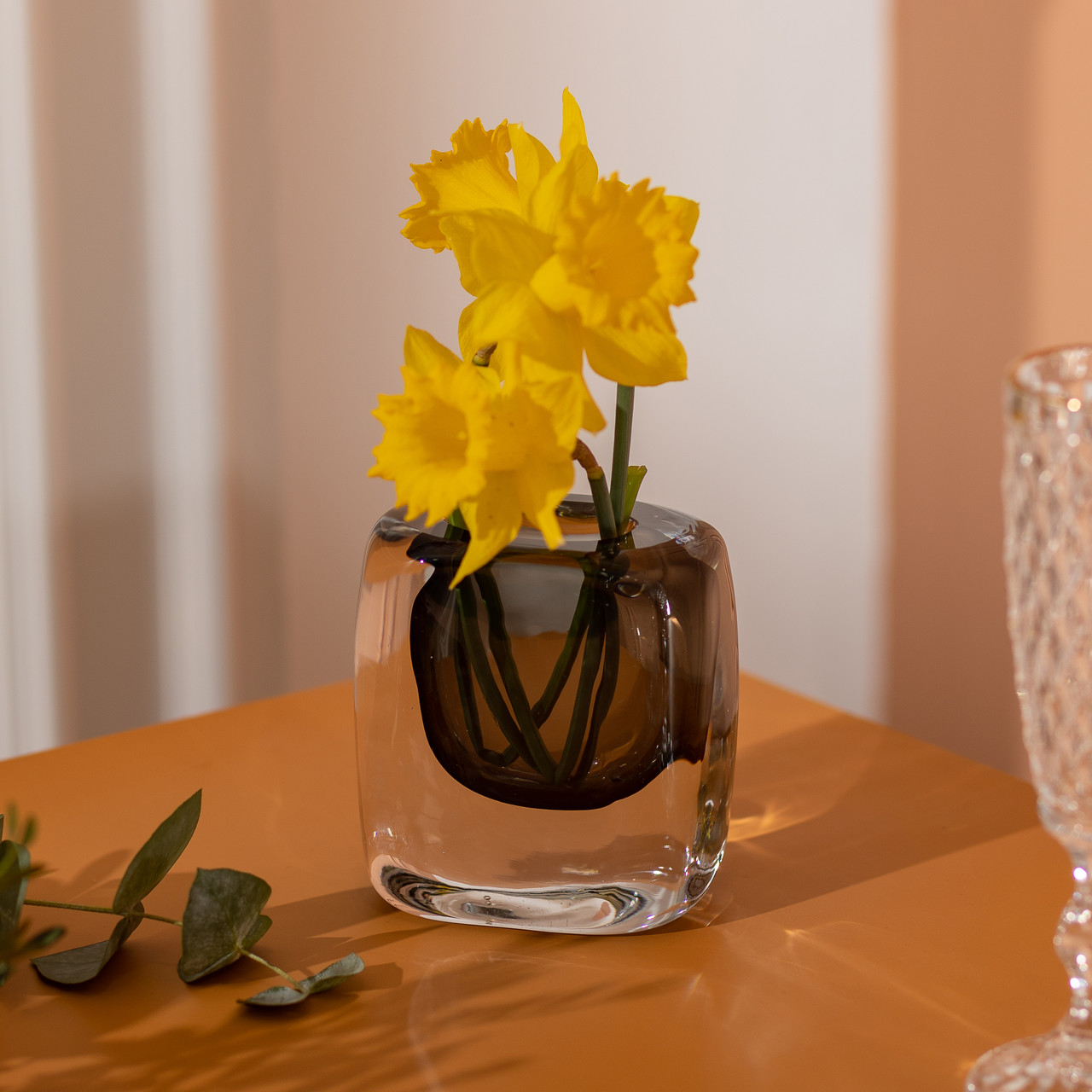 Ваза скляна прозора 10х7х11 см для квітів декоративна 120 мл Сіра HP-10-18_HP-10-18_Milantium_3