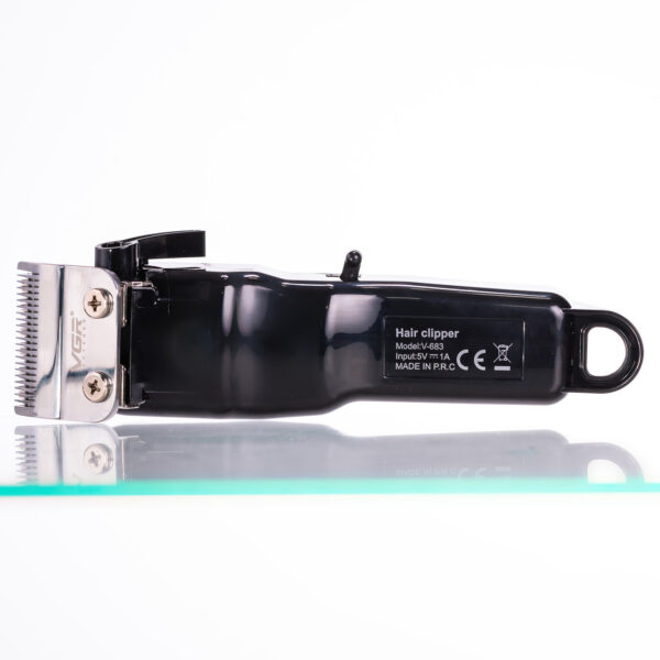 Машинка для стрижки LED професійна з насадками VGR V-683_HP-V-683_Milantium_3