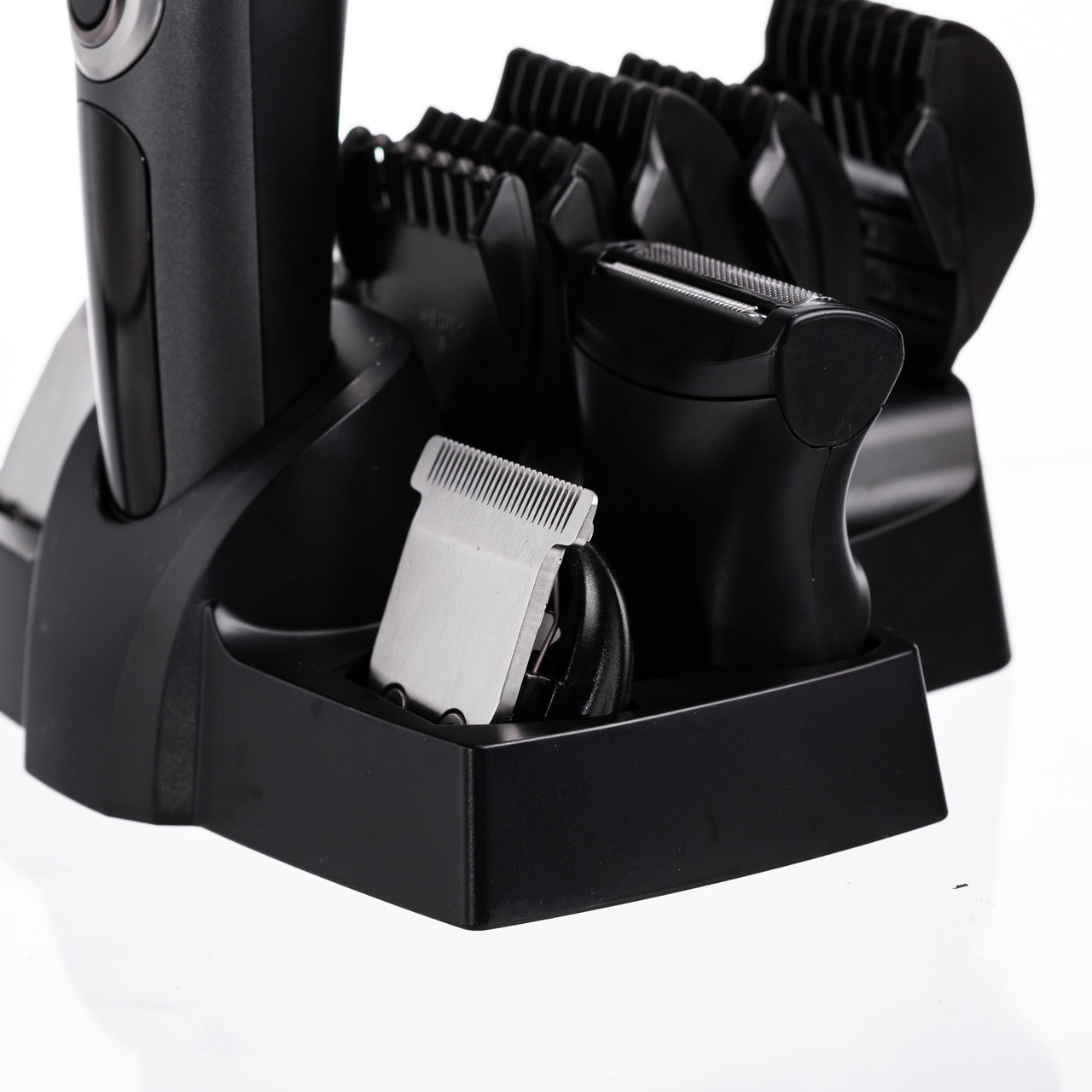 триммер та бритва VGR V-105_HP-V-105_Milantium_3