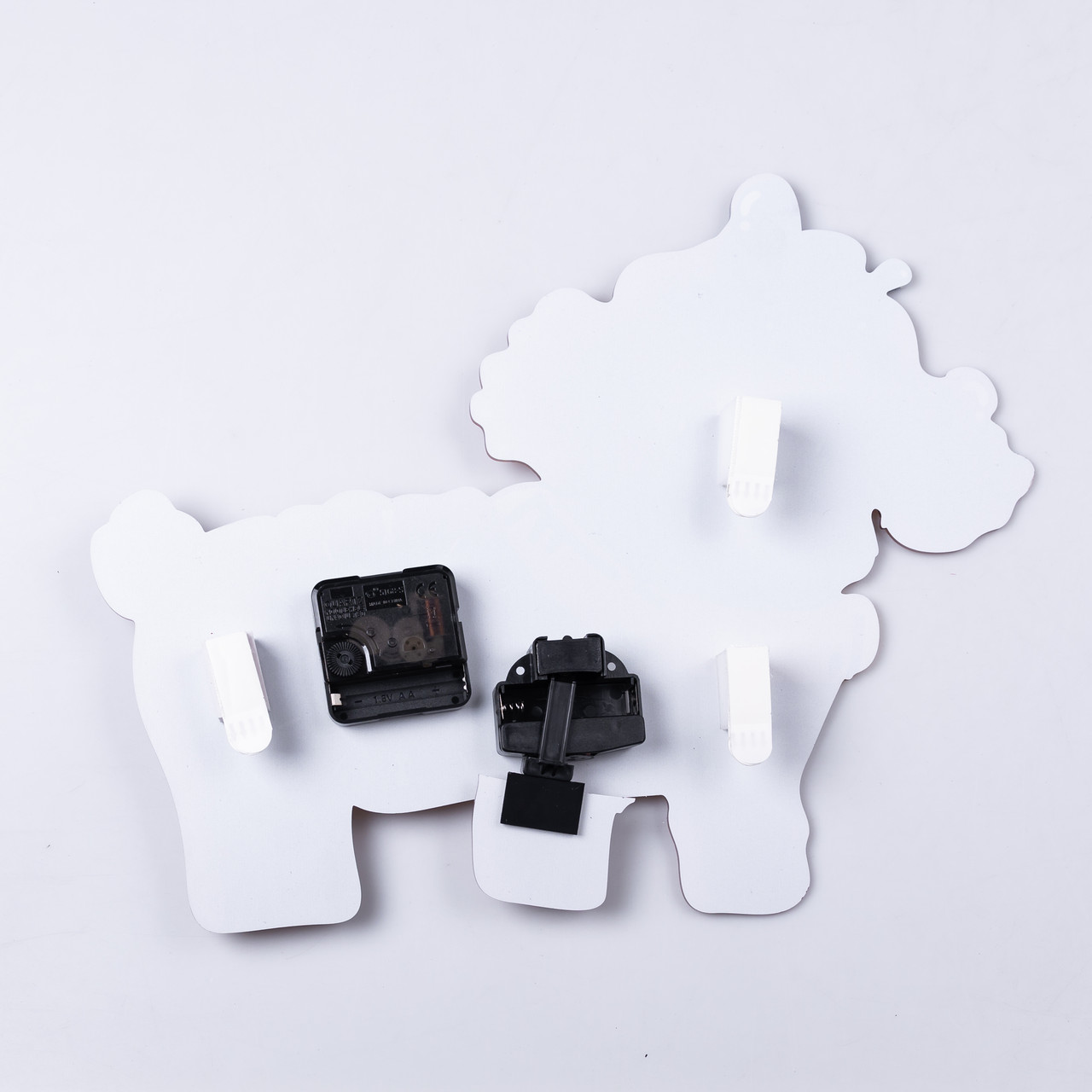 Годинник настінний фігурний із твариною