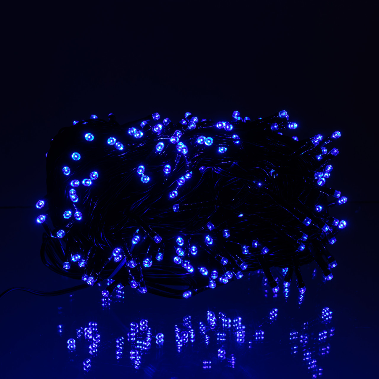 Новорічна гірлянда вулична 30 м 300 LED з сонячною батареєю чорний провід Синій SB300L30MBBL – купити в Україні недорого