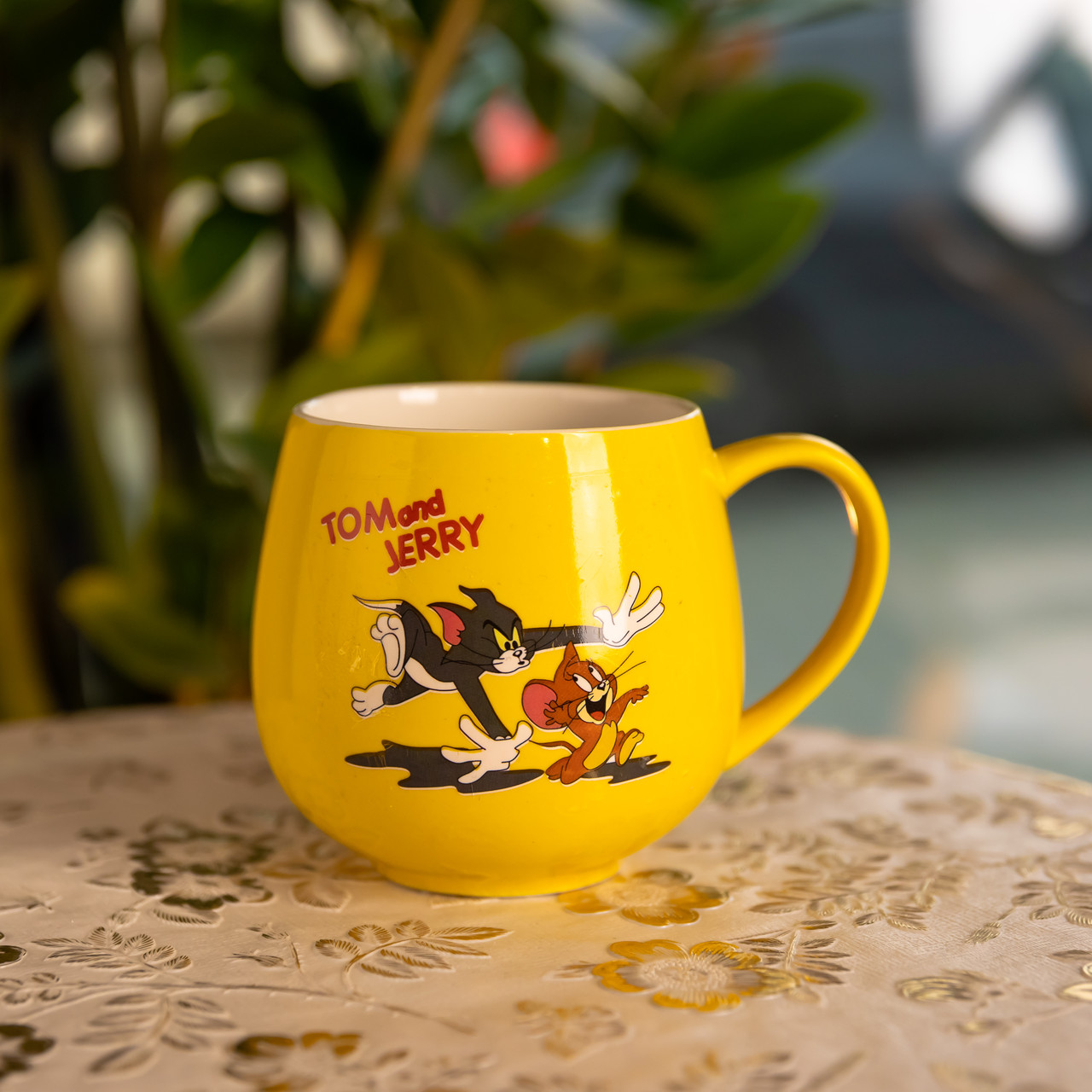 Святкова порцелянова чашка "Веселі Герої" 400 мл