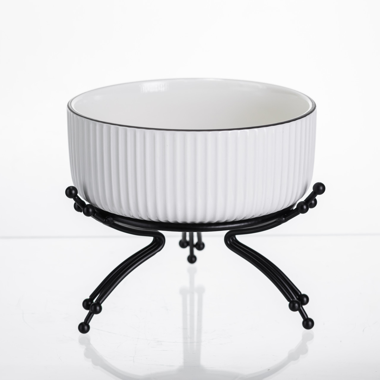 Салатник порцеляновий на металевій підставці Ø16 (см) тарілка для салату салатниця Чорний LB-1568B – купити в Україні недорого