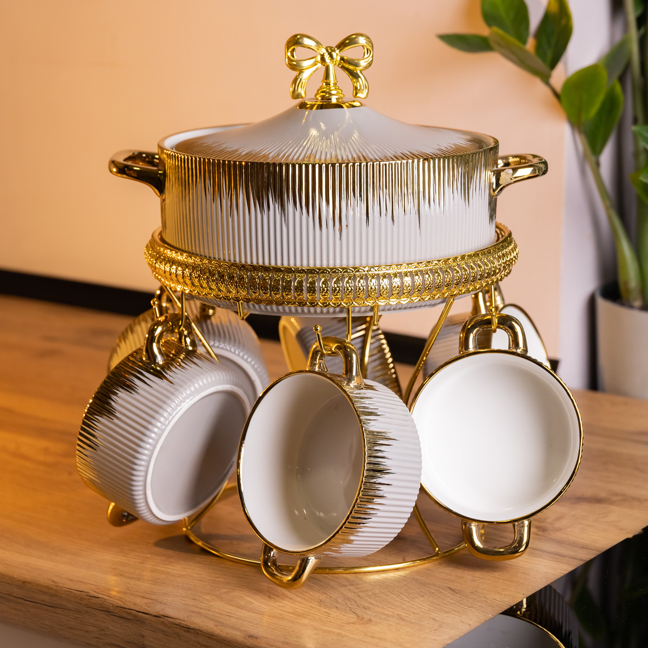 Суповий сервіз на 6 персон супниця 2 (л) на підставці з бульйонницями 400 (мл) тарілки для супу Сірий з золотом FM-A23-6 – купити в Україні недорого